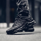 NK Air Max Plus TN - Siyah